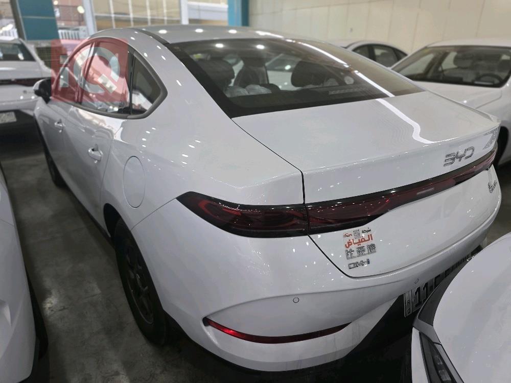 بي واي دي Qin Plus